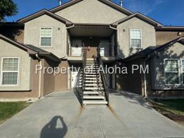 featured image of 1071 W Pine Ave #1