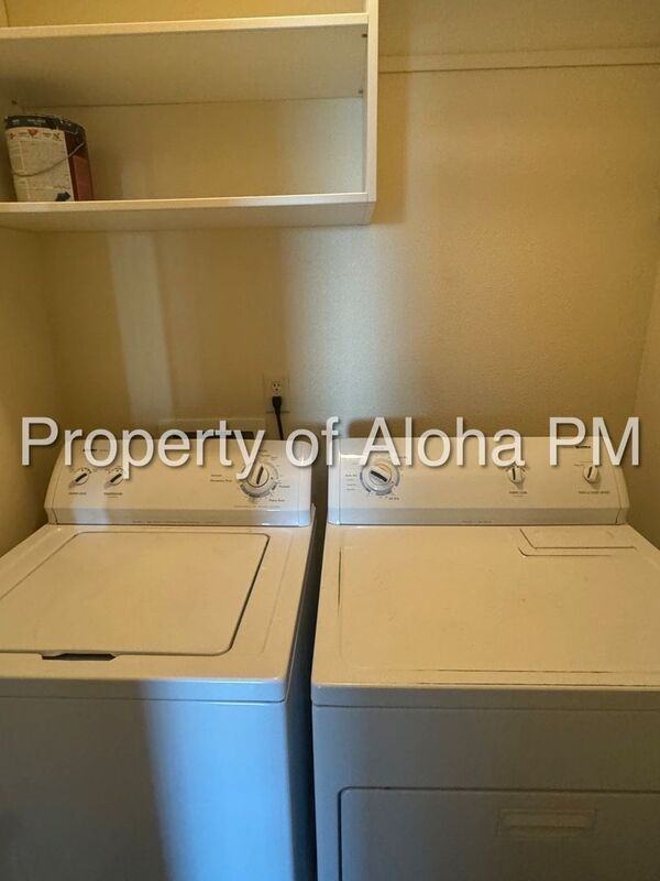 1071 W Pine Ave #1 - Photo 7 of 17