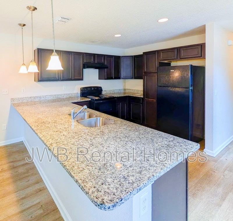 156 Odell St - Photo 2 of 17