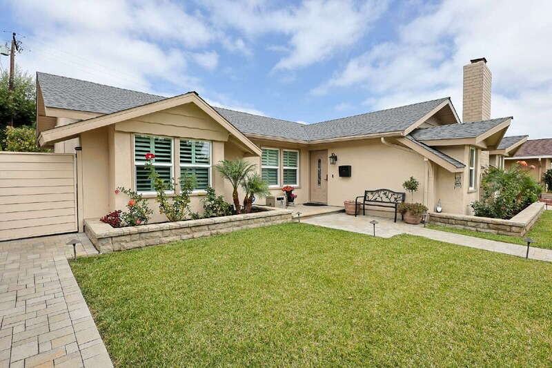 12581 Foster Rd - Photo 3 of 33