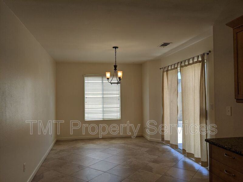 2537 Brunswick Dr - Photo 6 of 14