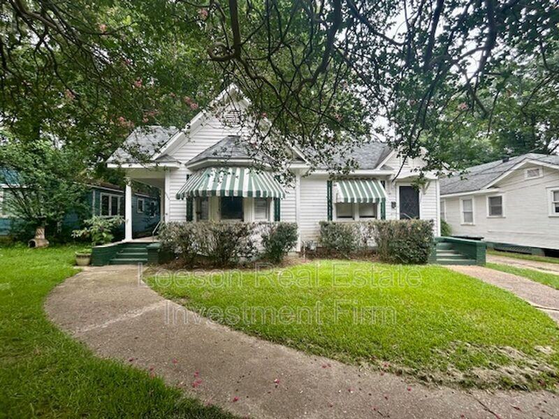 3345 Alexander Ave - Photo 2 of 15