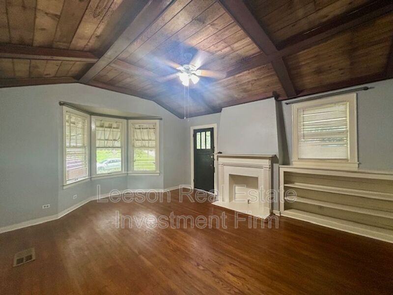 3345 Alexander Ave - Photo 5 of 15