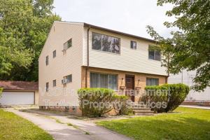 featured image of 19758 Maple Heights Blvd #UP