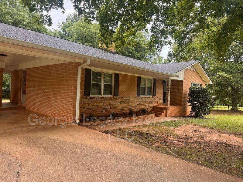 126 Ridgeway Church Rd - Photo 7 of 40
