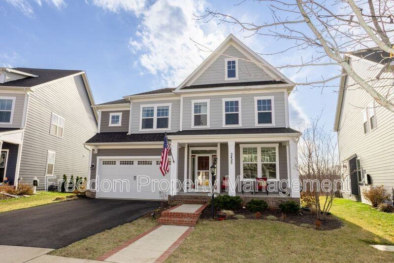 2425 Morgans Point Dr - Photo 2 of 50