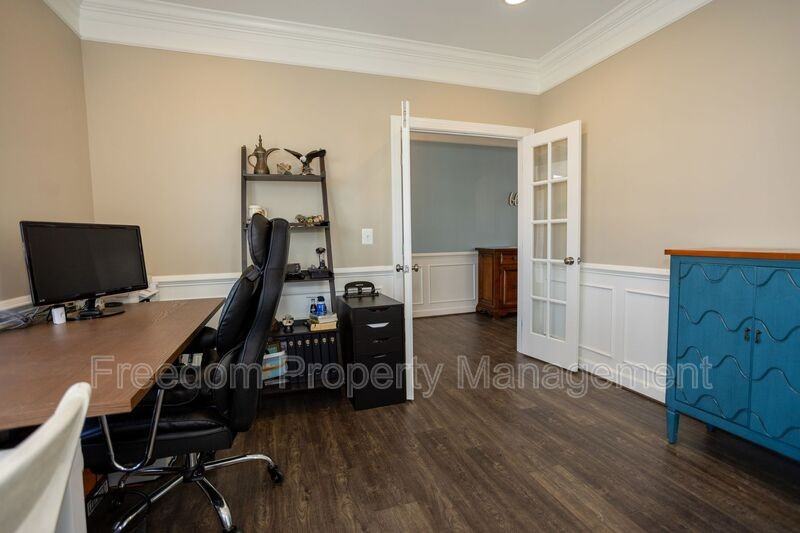 2425 Morgans Point Dr - Photo 6 of 50
