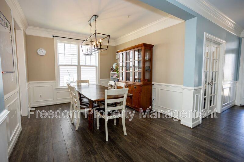 2425 Morgans Point Dr - Photo 7 of 50