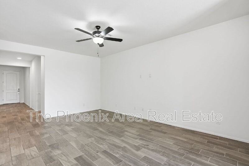 5263 W Leodra Ln - Photo 2 of 33