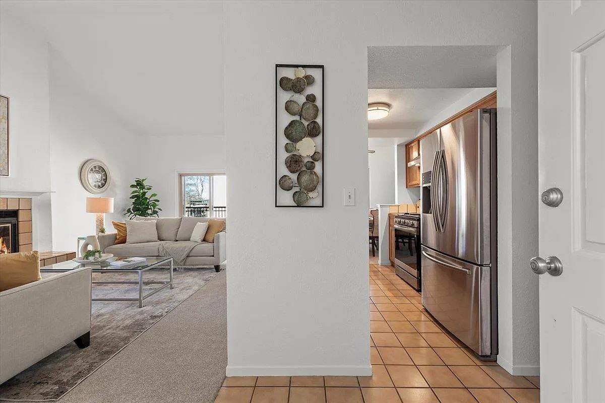 2392 N Main St #E1 - Photo 2 of 12