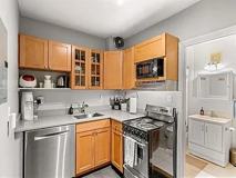 922 Beacon St - Photo 1 of 1