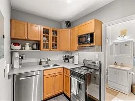 922 Beacon St - Photo 1 of 1
