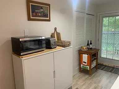 56 Amity Pl - Photo 7 of 12