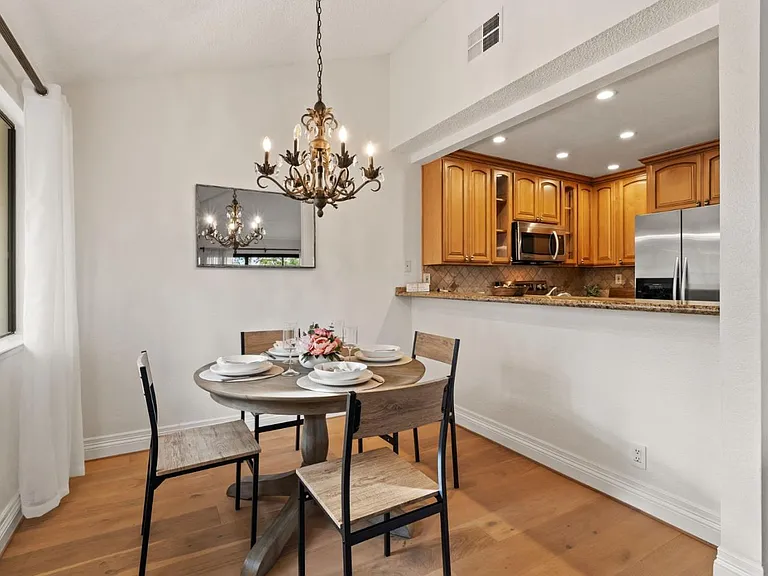 3515 La Terrace Cir - Photo 5 of 12