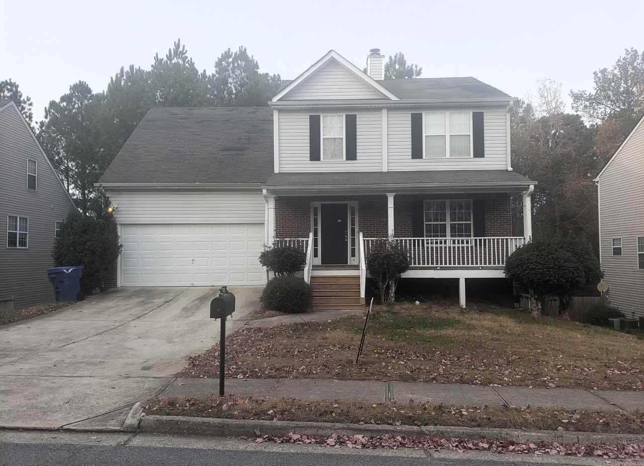 229 Bainbridge Cir - Photo 2 of 27