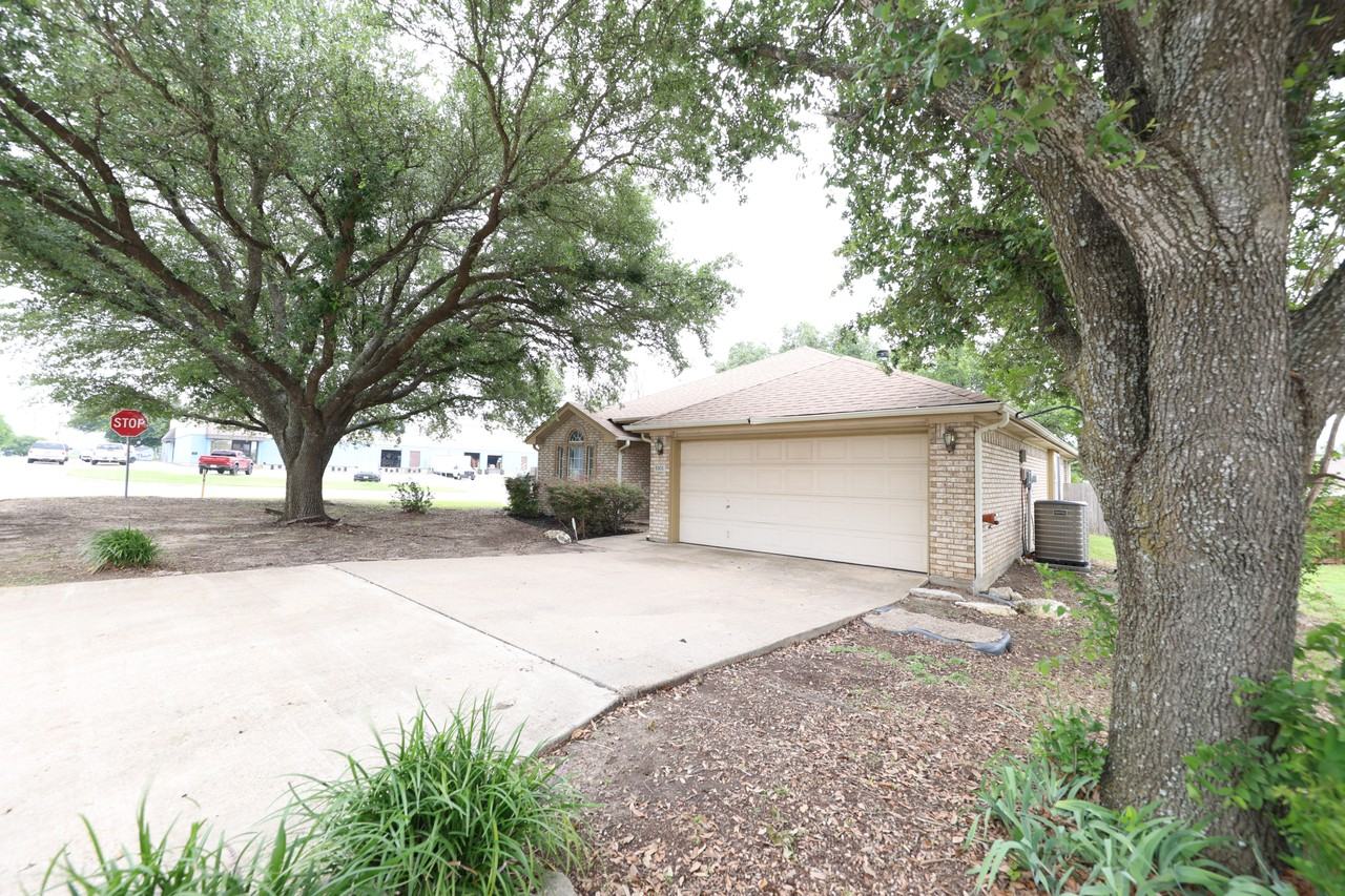 5301 Williams Dr - Photo 2 of 20