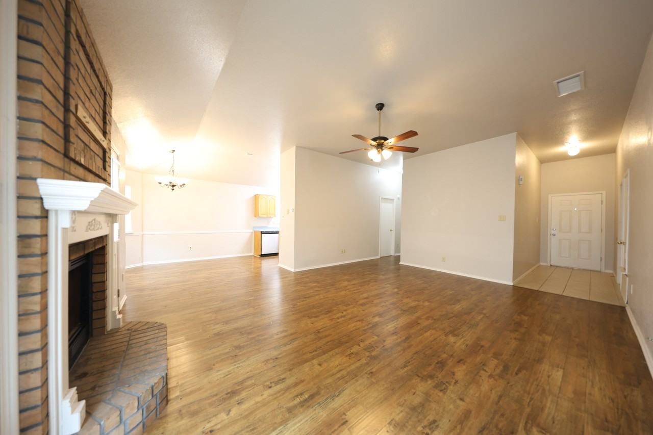 1502 Cedar Ln - Photo 6 of 21