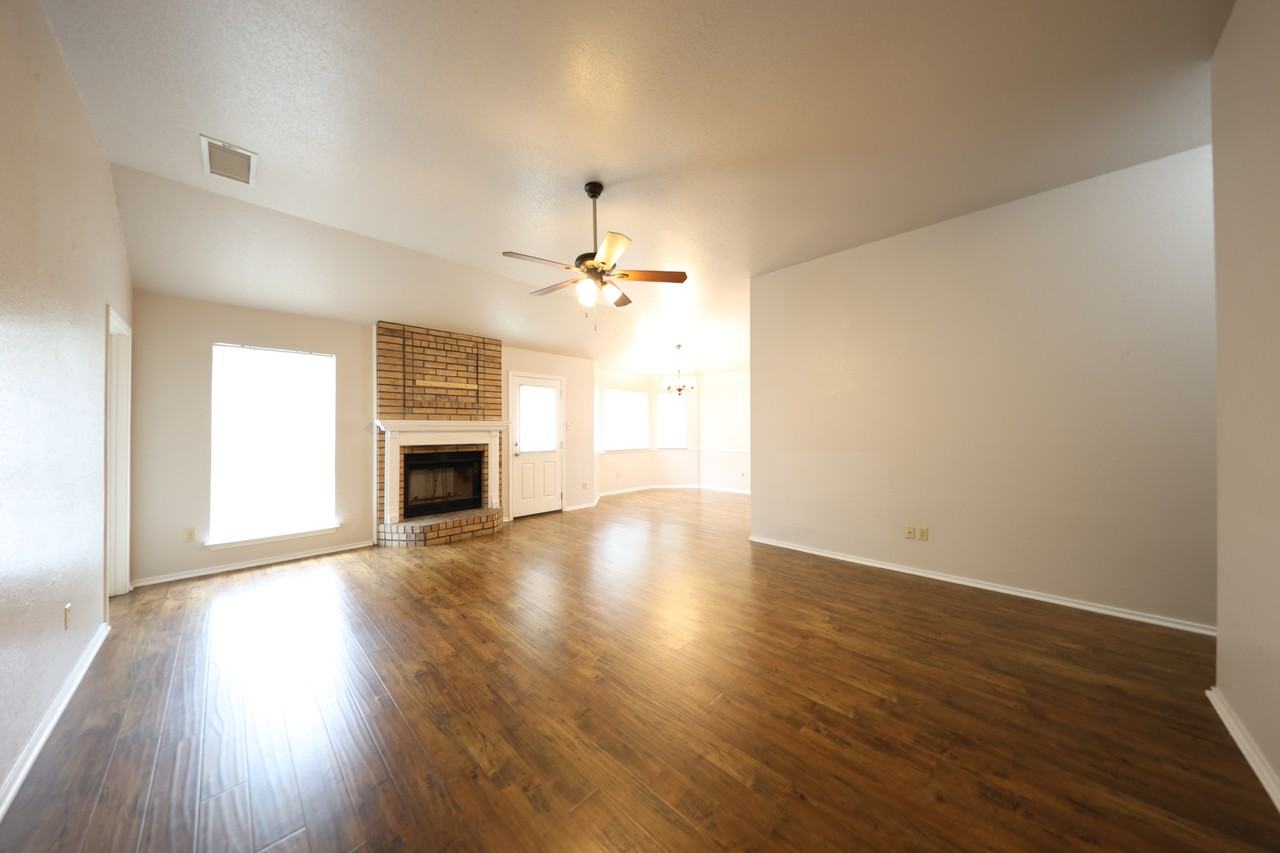 1502 Cedar Ln - Photo 7 of 21