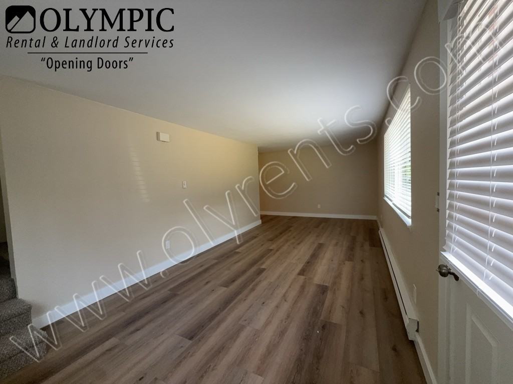 923 Kaiser Rd Nw - Photo 5 of 10