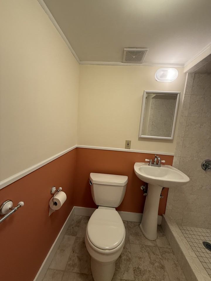 75 Charles St #3 - Photo 4 of 4
