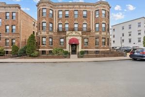 featured image of 69 Quint Ave