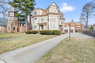 115 W Emerson St - Photo 1 of 1