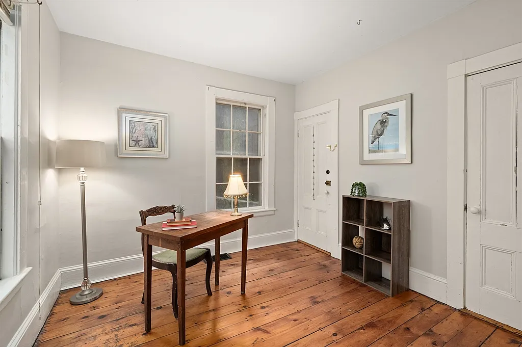 148 Pleasant St - Photo 7 of 21