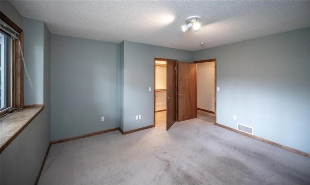 705 Grundhoefer Ct #NA - Photo 3 of 14