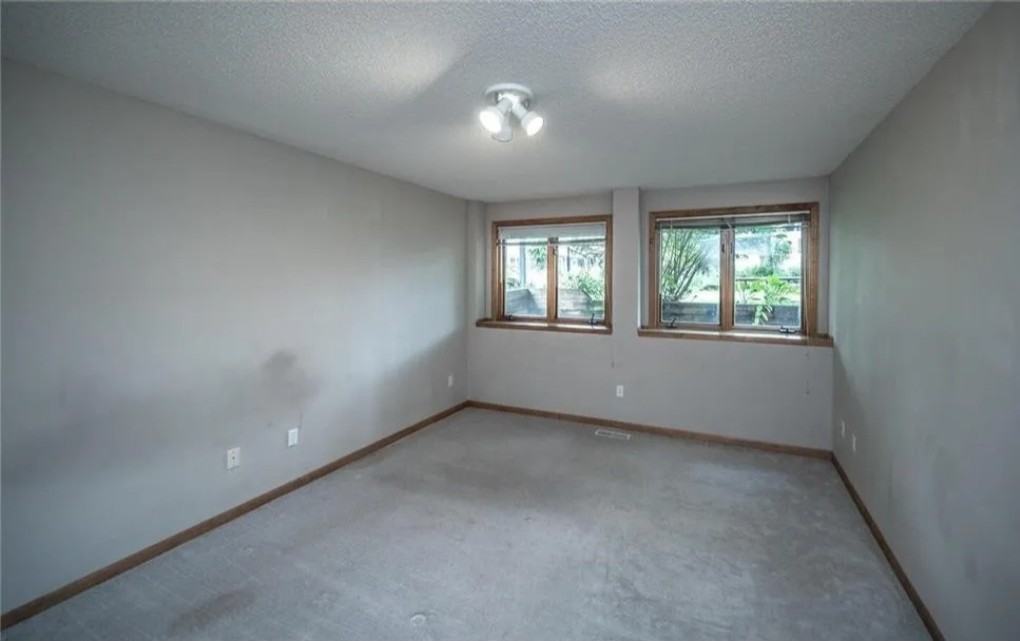 705 Grundhoefer Ct #NA - Photo 6 of 14