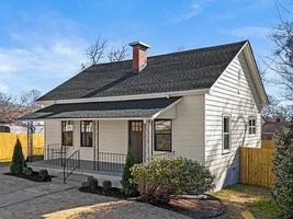 featured image of 6 10th St