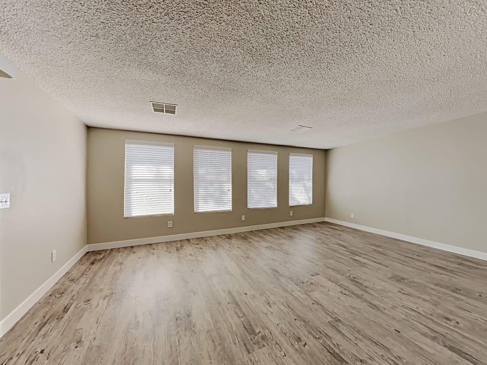 121 Sterling Dr #NA - Photo 3 of 7