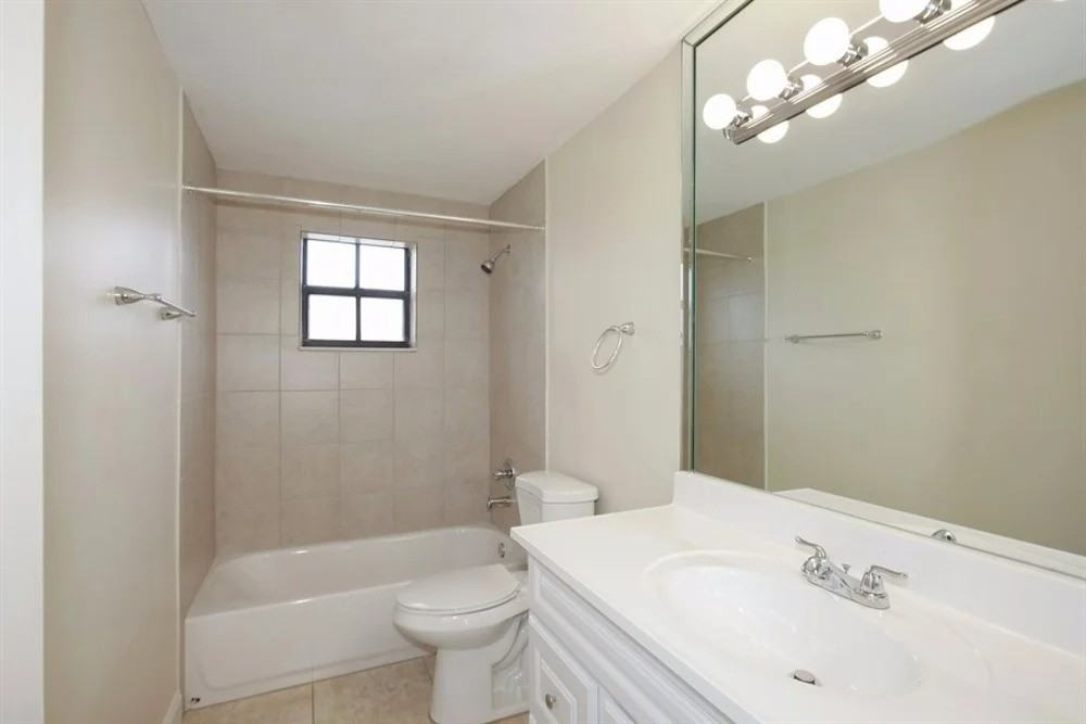 21278 Sw 91st Ave #NA - Photo 3 of 13