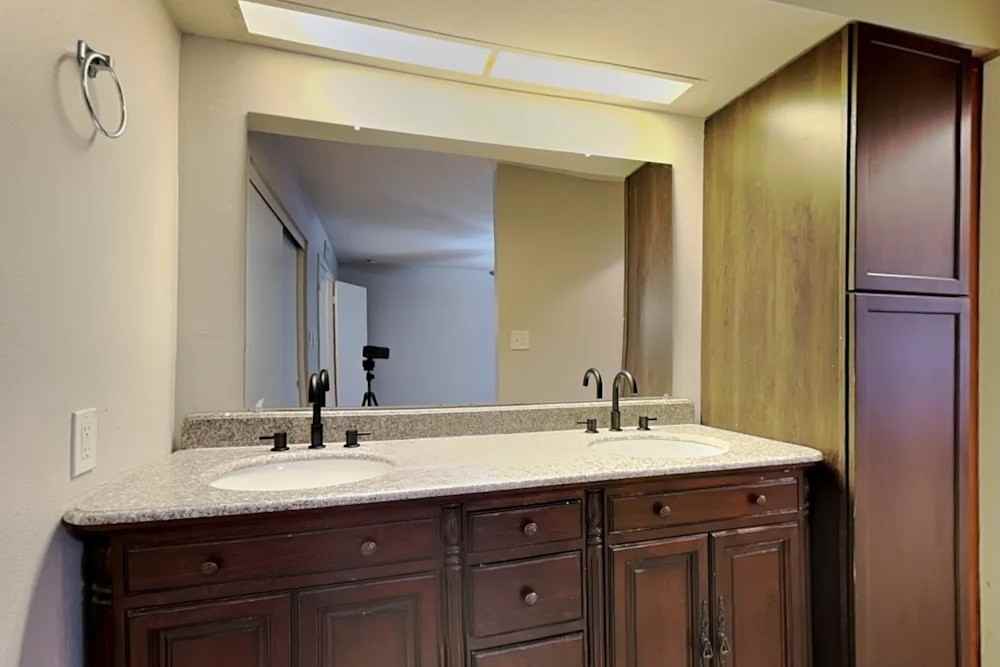 5630 W Vogel Ave #NA - Photo 4 of 12