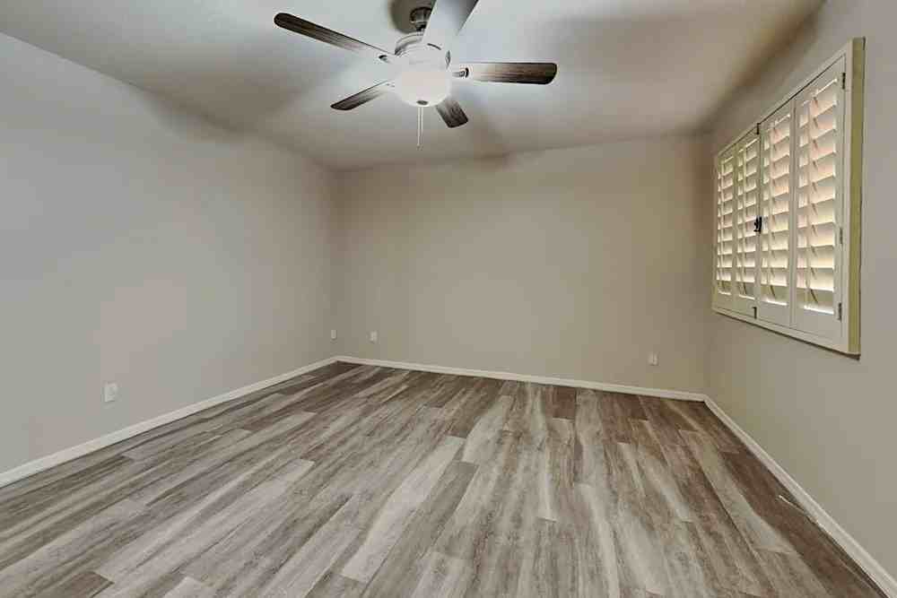 5630 W Vogel Ave #NA - Photo 6 of 12