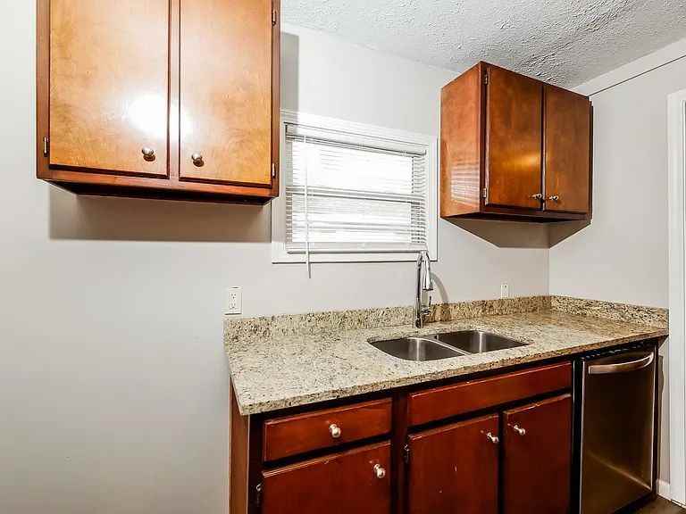 2323 N Arsenal Ave #NA - Photo 7 of 14