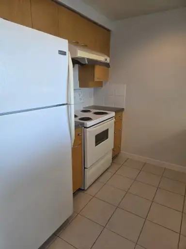 1201 Marinaside Cres #1005 - Photo 7 of 22