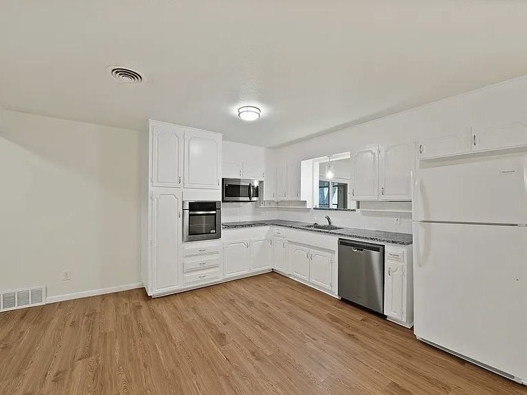 5532 Fernander Dr #NA - Photo 3 of 12