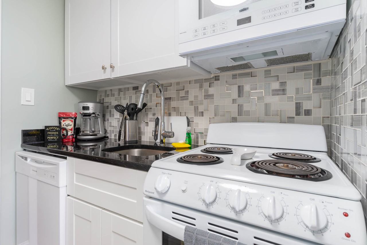 7500 N Ocean Blvd #6051 - Photo 6 of 11