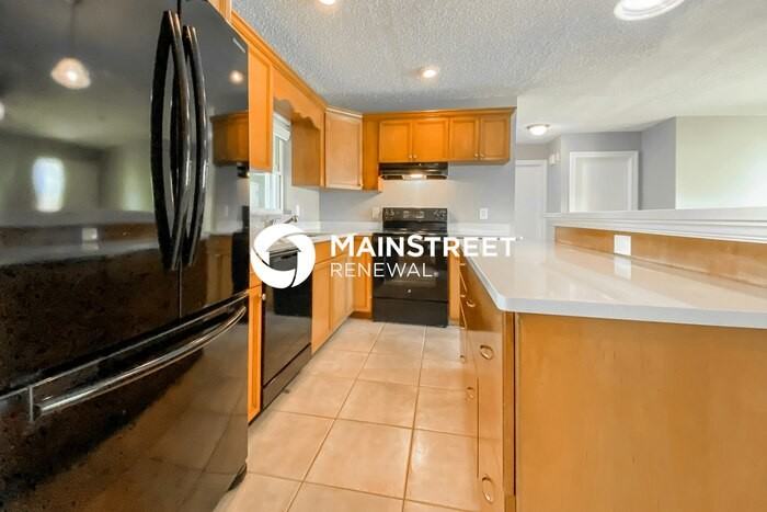 1028 Mandarin Dr - Photo 7 of 16