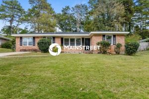 featured image of 1281 Hiawatha Dr