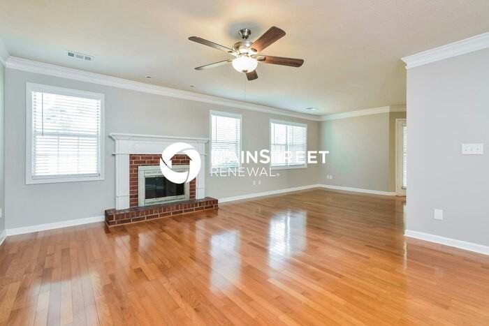 2918 Ashly Brooke Ct - Photo 5 of 32