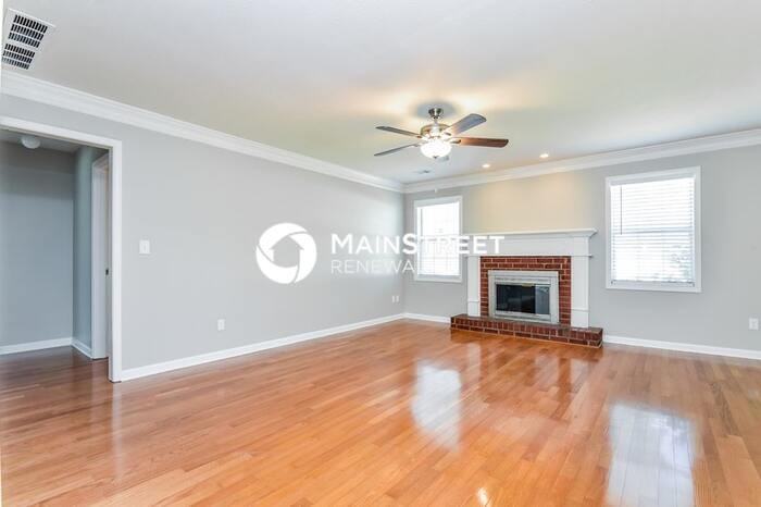 2918 Ashly Brooke Ct - Photo 6 of 32