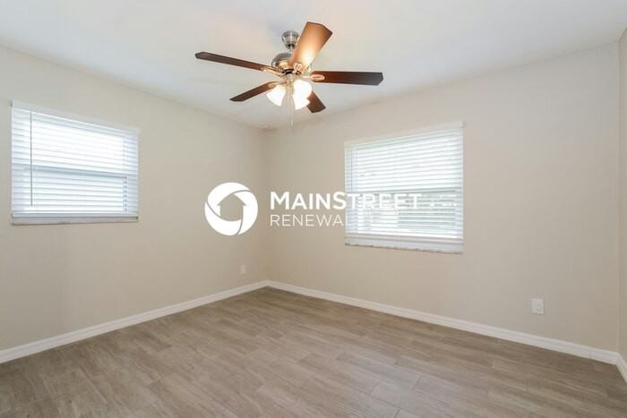 650 Rosedale Ave - Photo 7 of 16