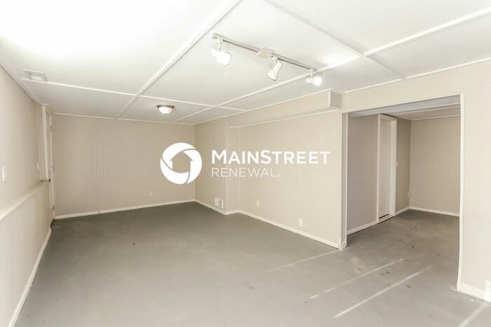 4135 N Spruce Ave - Photo 7 of 16