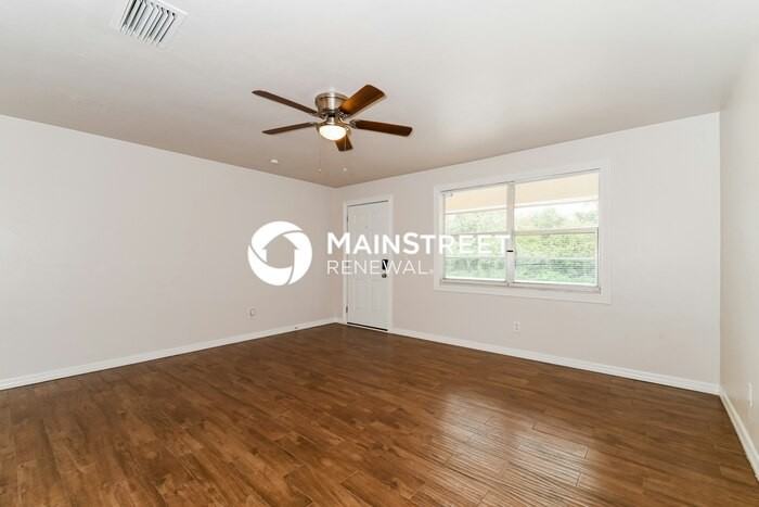 186 Dawson Dr - Photo 4 of 16