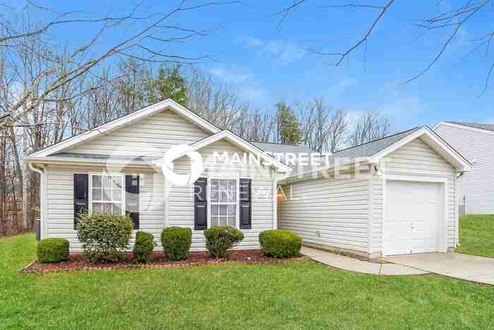 3604 Throughbrook Ct - Photo 3 of 16