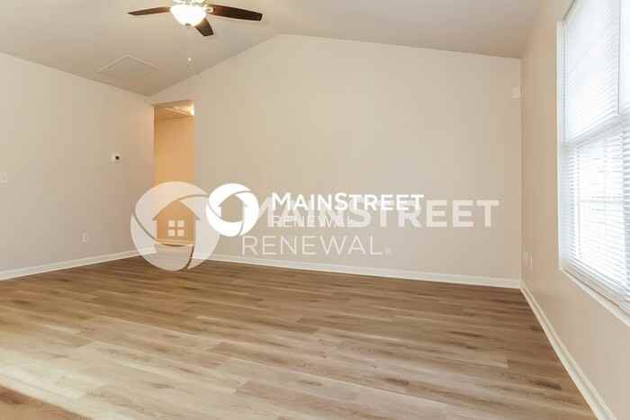 3604 Throughbrook Ct - Photo 5 of 16