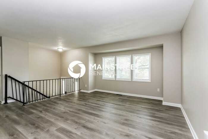 1766 Newfield Rd - Photo 5 of 16