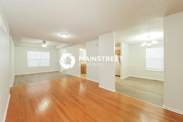 3904 Highland Ave - Photo 3 of 17