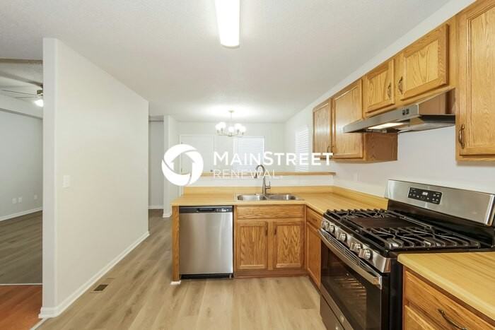 3904 Highland Ave - Photo 6 of 17